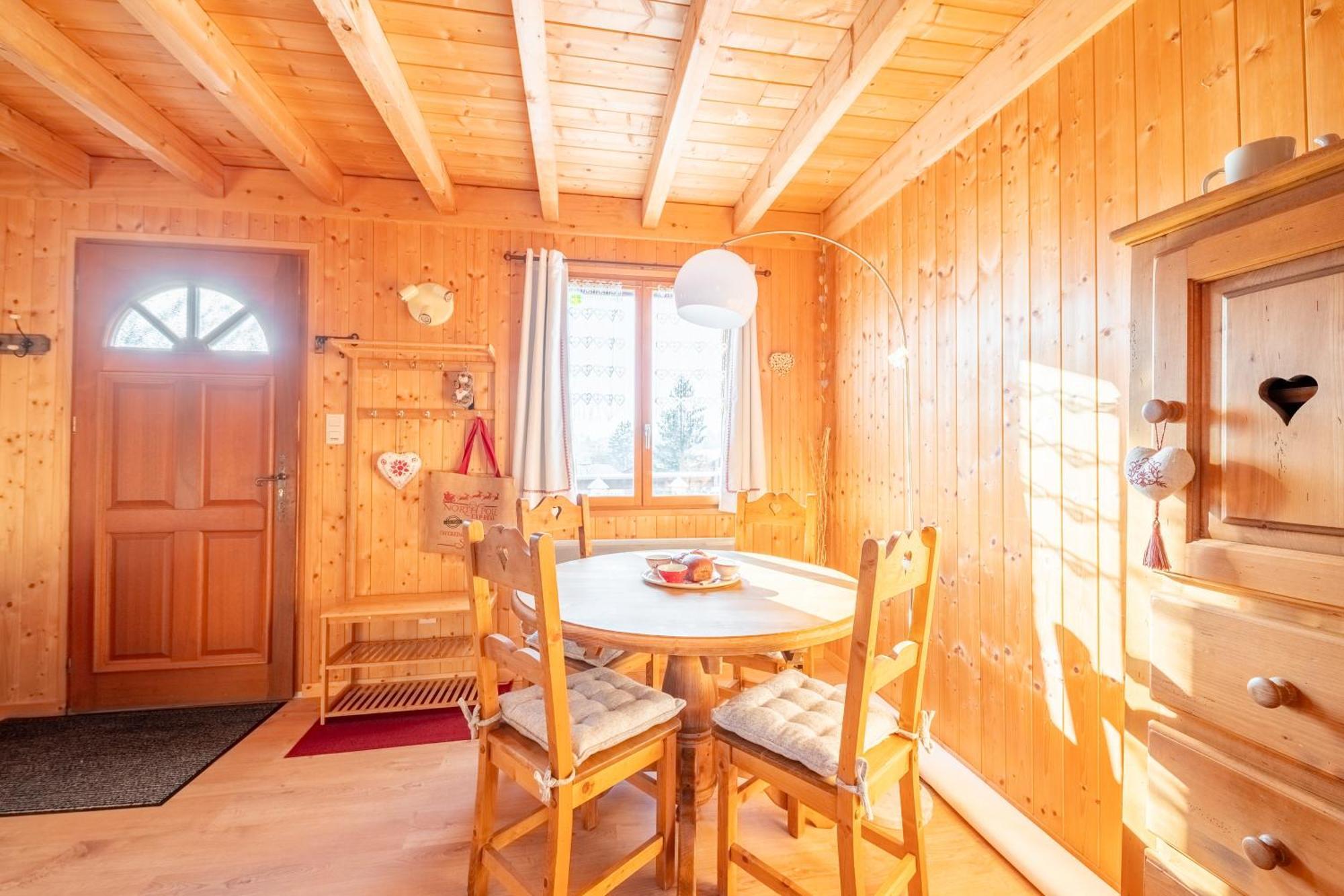 Chalet L'Embellie - Chalet Avec Piscine Partagee Saint-Laurent-en-Grandvaux Buitenkant foto